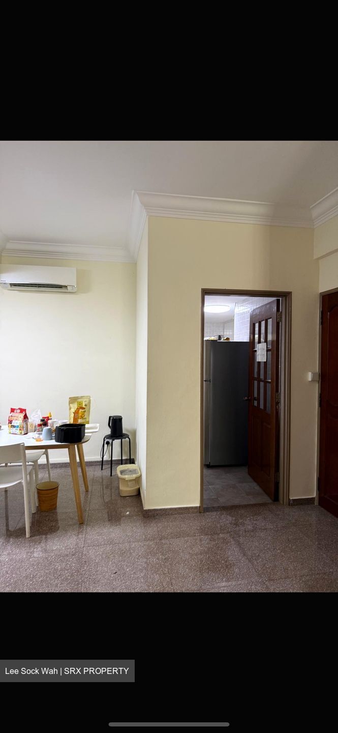 Casa Sarina (D14), Condominium #580770391